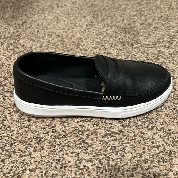 BOARDWALK PENNY LOAFER - Picture 11 of 13